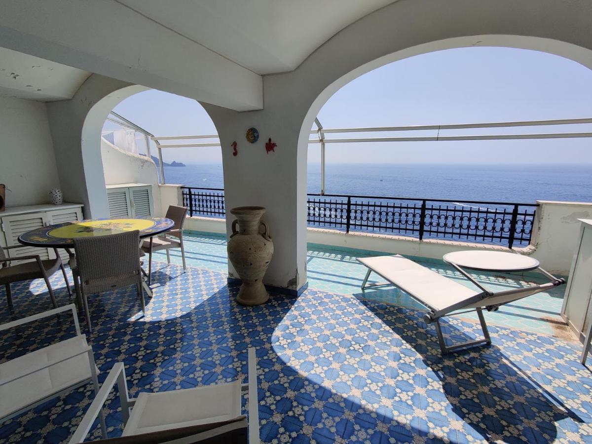 Casa La Scogliera Apartment ปรายาโน ภายนอก รูปภาพ