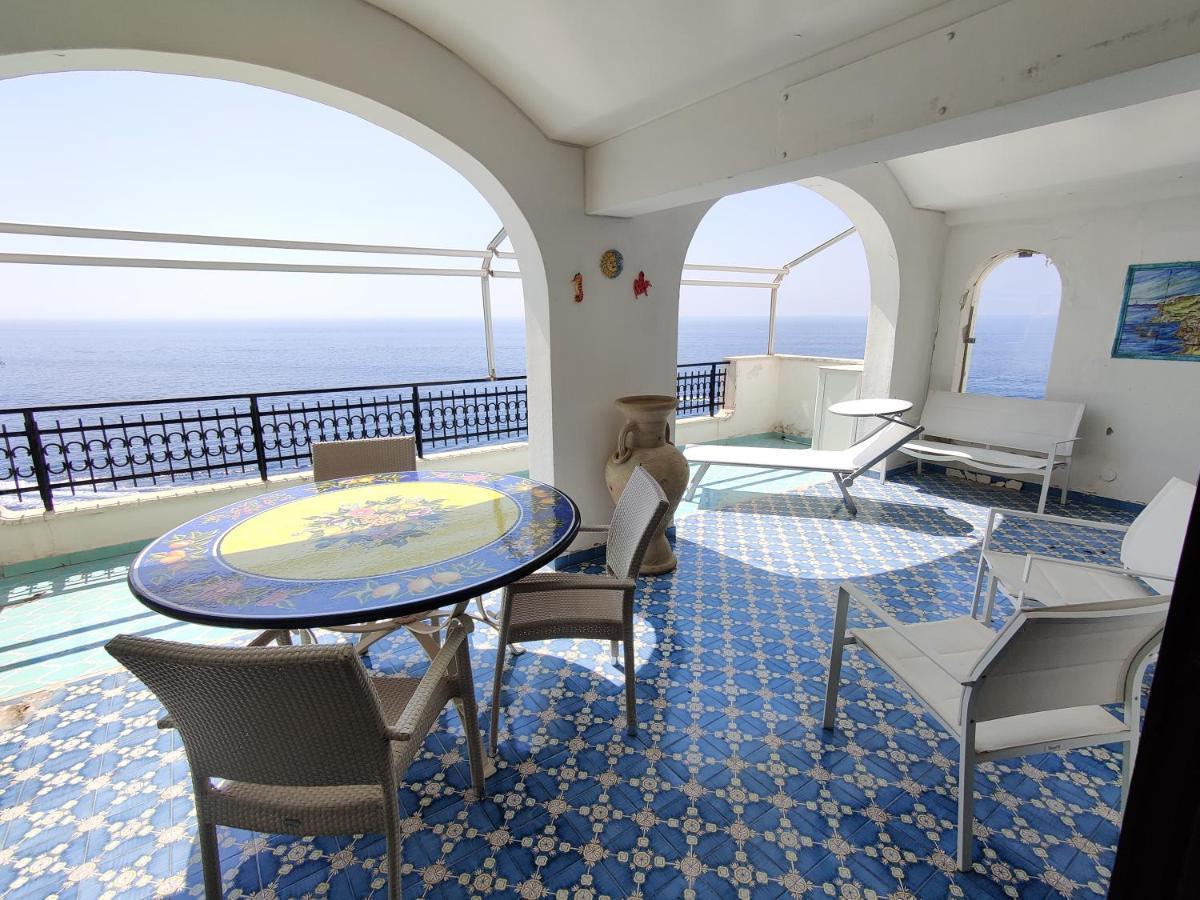 Casa La Scogliera Apartment ปรายาโน ภายนอก รูปภาพ